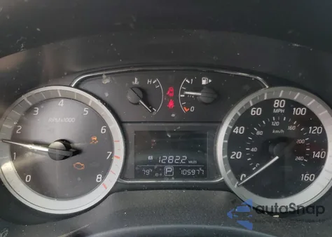 2013 Nissan Sentra S z USA, uszkodzony, nr VIN 3N1AB7AP7DL682454